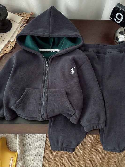 Completo in Fleece: Winter Duo 2026