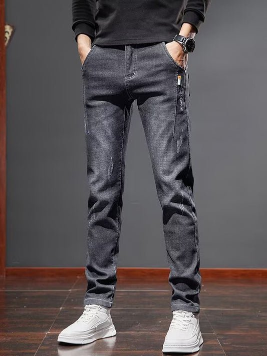 Jeans Slim Fit con Finitura Micro-Bounce e Dettagli Printed