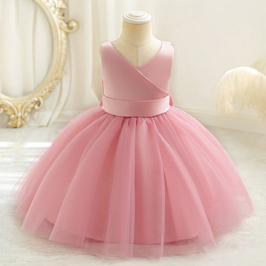 Abito in Tessuto Tecnico con Bow-Tie, Gonna Plissettata e Finitura High-Precision