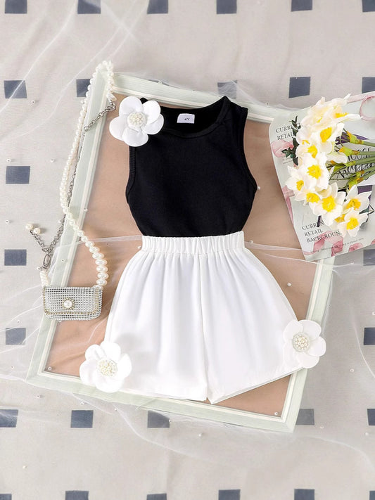 Completo Due Pezzi in Misto Lino con Dettagli in Pizzo e Silhouette Pants-Suit