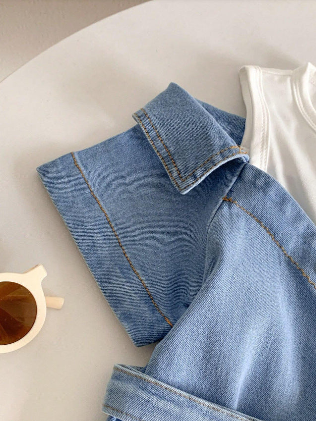 Abito in Denim Soft-Touch con Silhouette Europe & America e Finitura Temperament