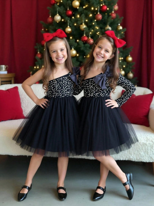 Abito a Sospensorio in Tessuto Mesh con Silhouette Princess e Finitura Light-Luxury