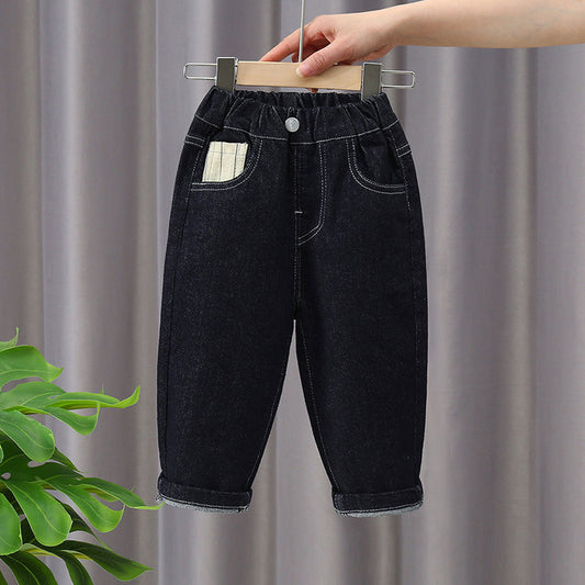 Jeans "Clear Color" con Ricamo Hat e Struttura Soft-Comfort