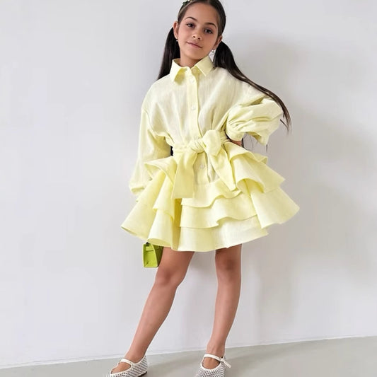 Abito a Trapezio in Puro Lino con Dettagli in Pizzo e Taglio JK Style