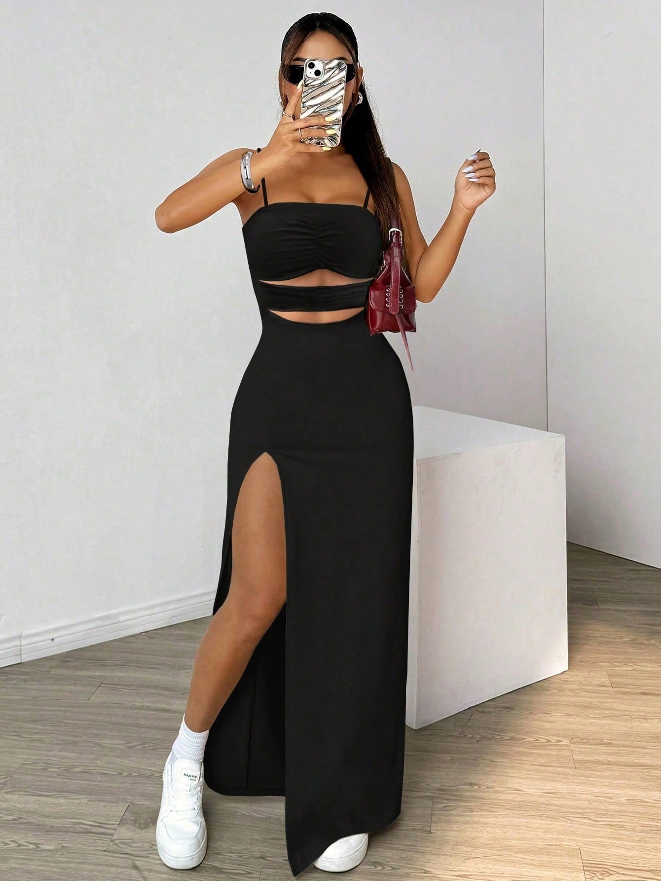 Maxi Slip Dress in Maglia con Schiena Scoperta, Dettaglio "Hollow Out" e Spacco Laterale