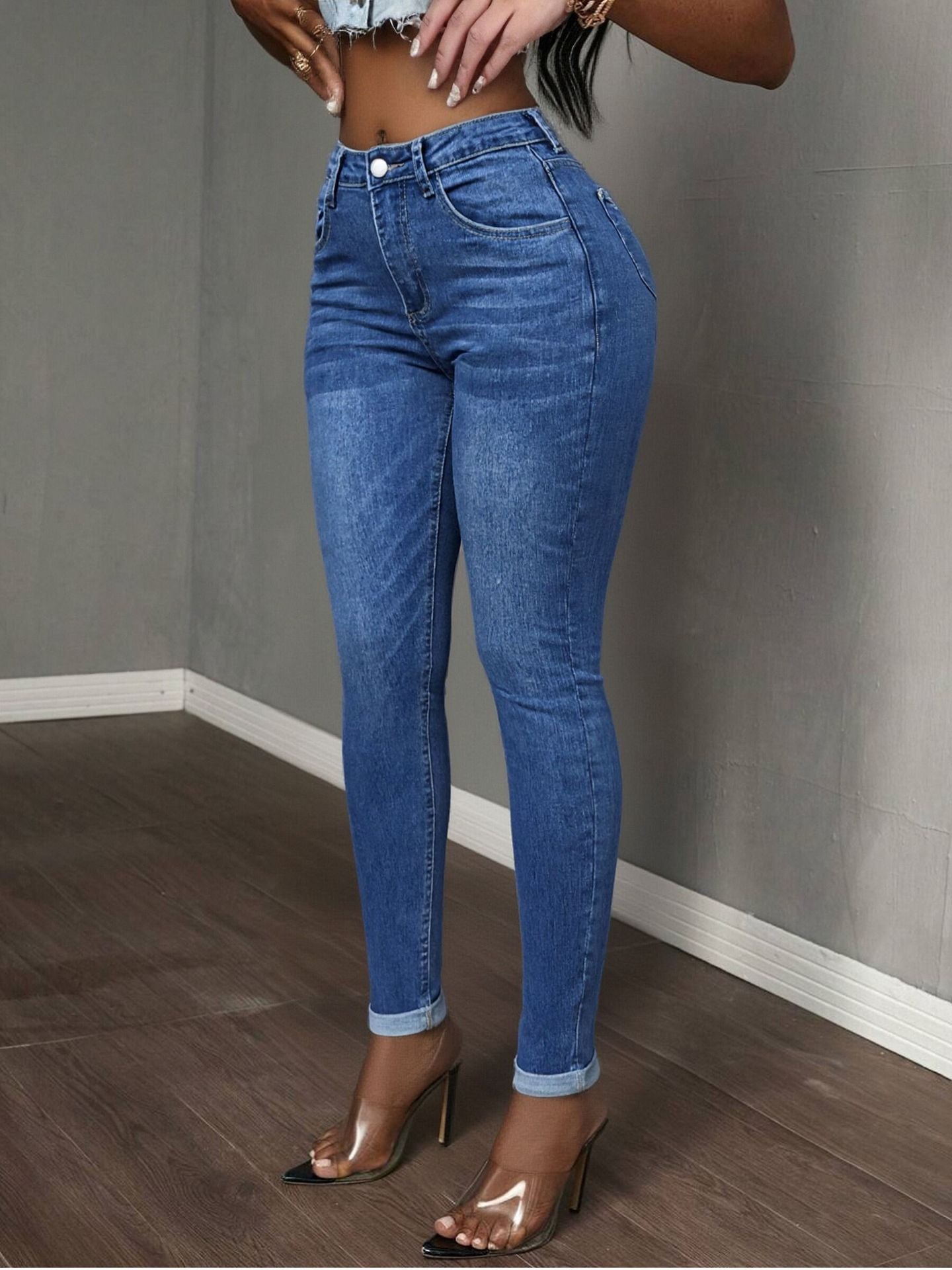 Jeans Skinny "Retro-Fresh" in Denim Cotton con Lavaggio Water Wash