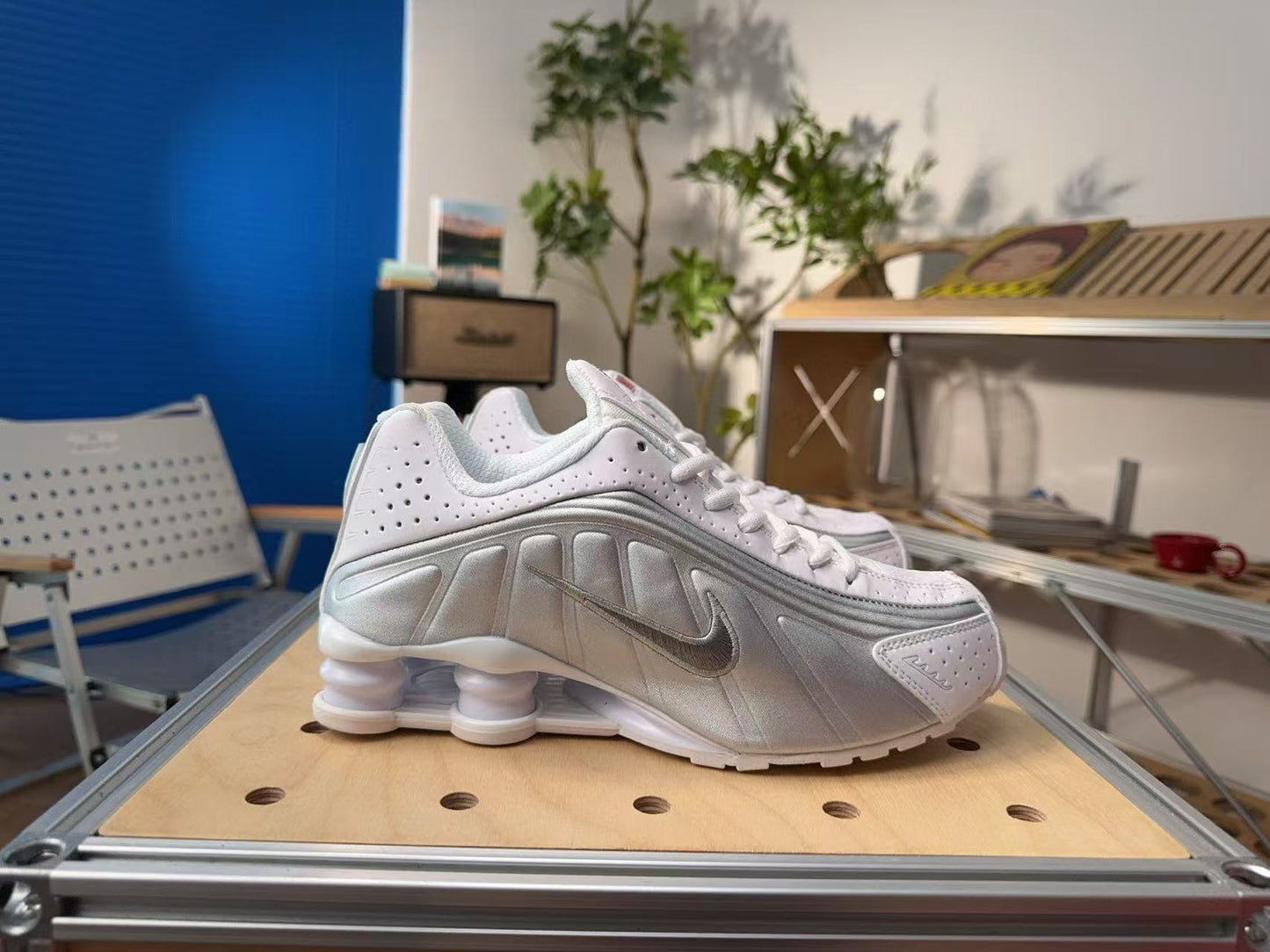 Shox R4