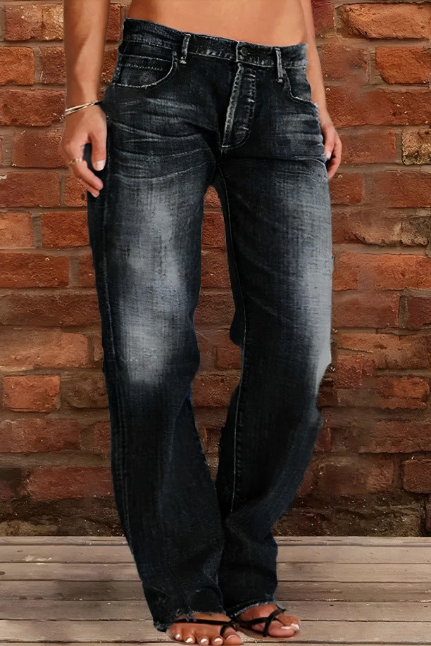Casual Core: Straight Denim 2026