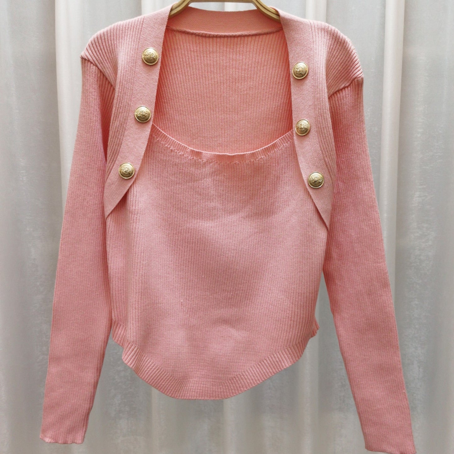 Top Irregolare Square-Neck: Niche Aesthetic 2026