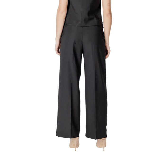 Pantaloni