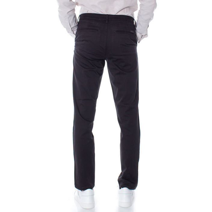 Pantaloni