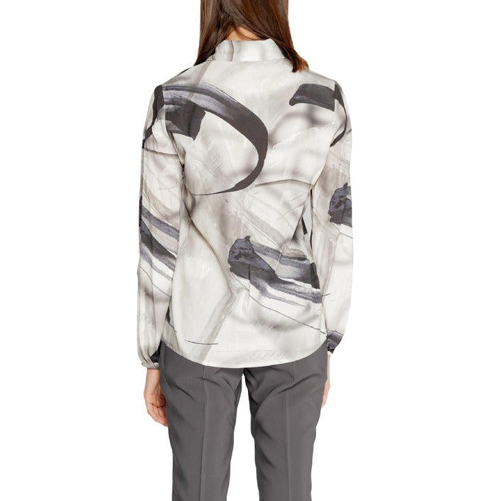 Renaissance Women's Shirt