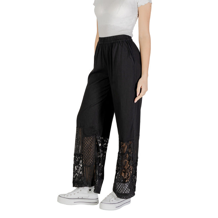 Pantaloni