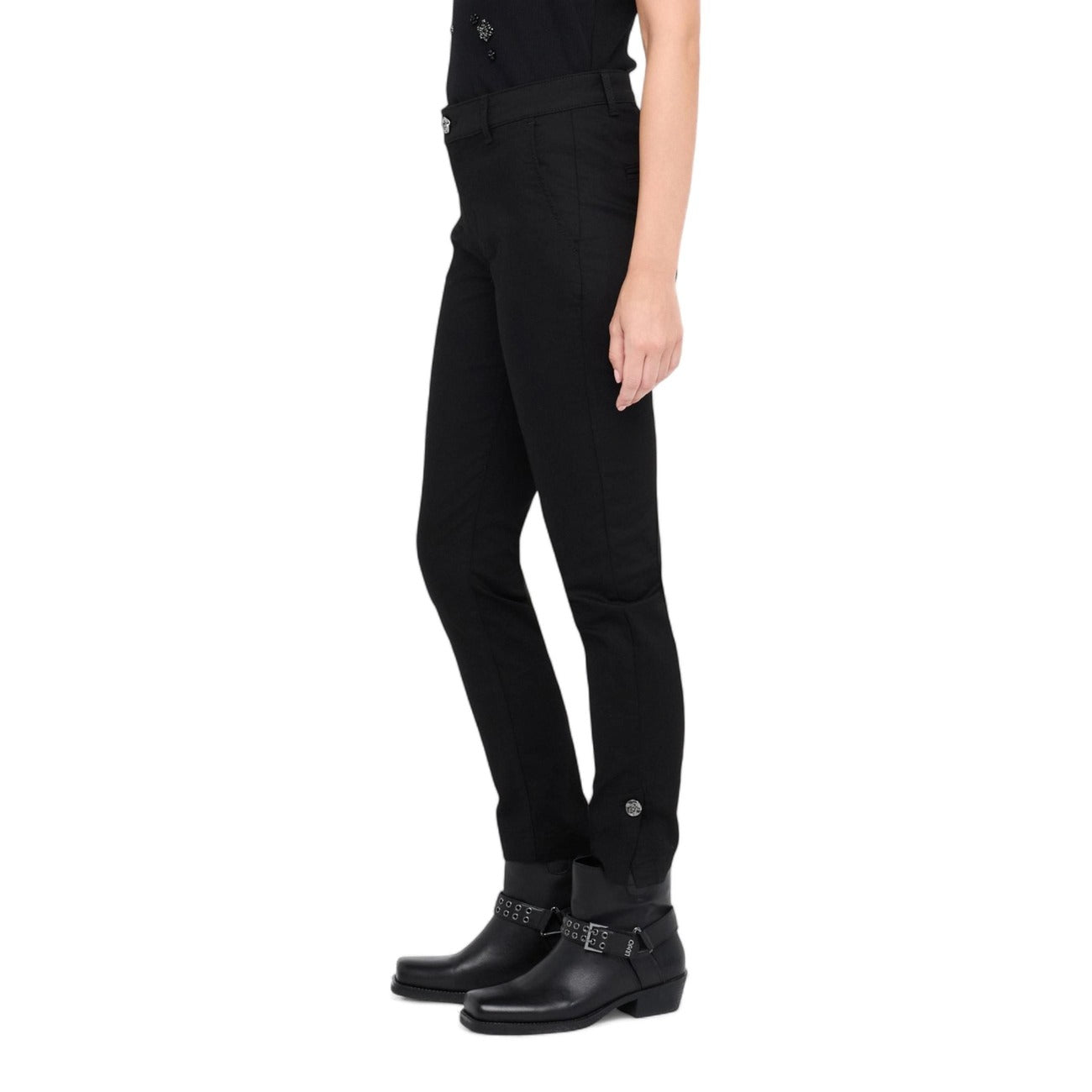 Pantaloni