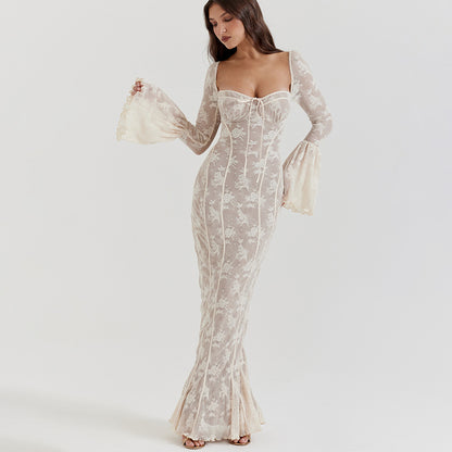 Abito Tube con Maniche a Tromba e Schiena Scoperta