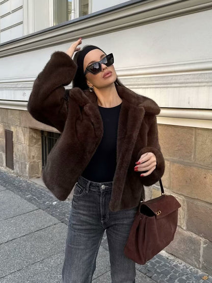 Cappotto Lapel "Soft-Touch" 2026: Giacca Luxury