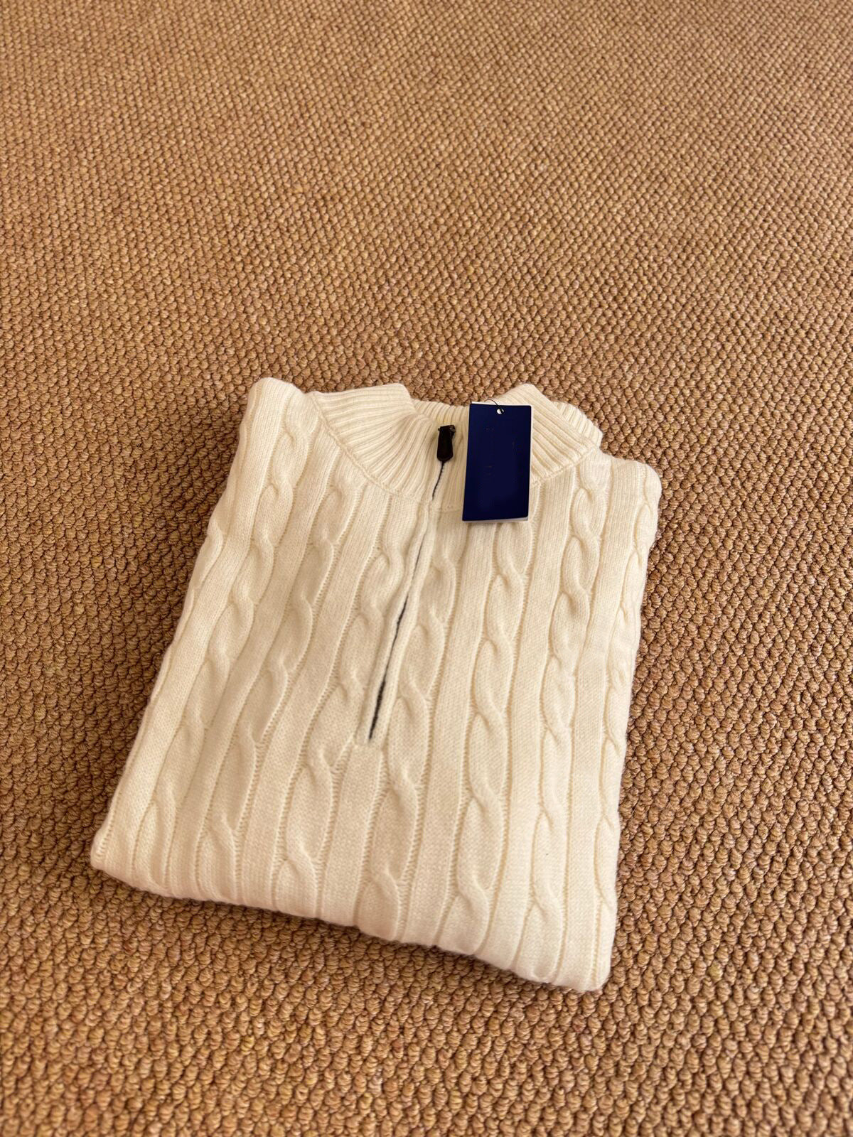 Maglione Retro Cable-Knit: Classic Comfort 2026