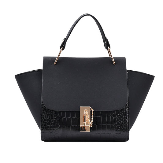 Minimalismo Frosted: Wing-Bag 2026