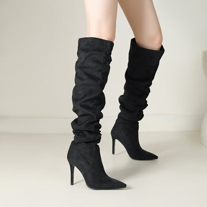 Stivali Over-the-Knee a Punta con Tacco a Spillo – Eleganza Sopra il Ginocchio