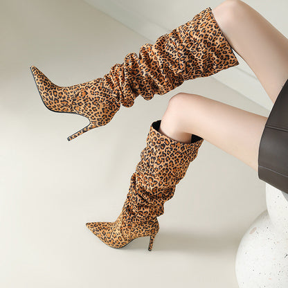 Stivali Over-the-Knee a Punta con Tacco a Spillo – Eleganza Sopra il Ginocchio