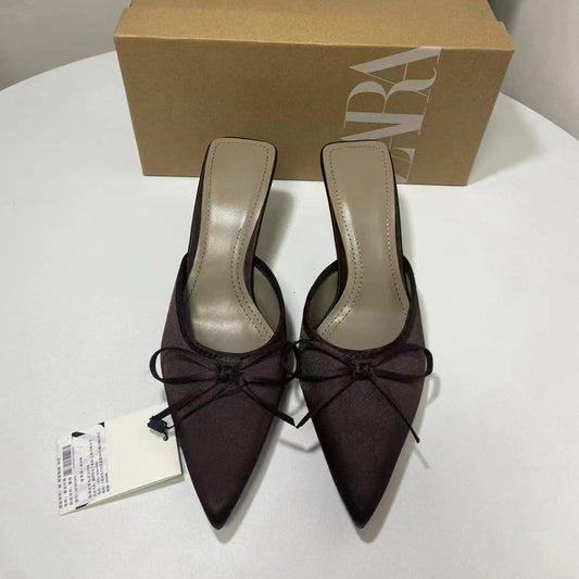 Mary Jane Pointed 2026