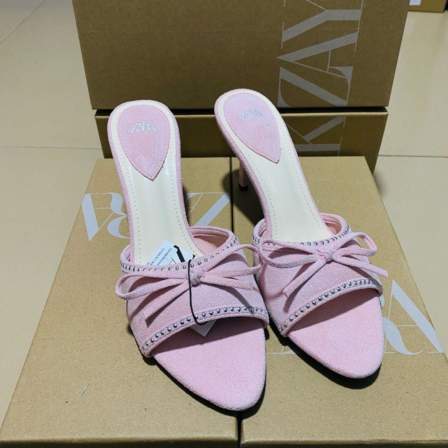 Décolleté Kitten Heel 2026