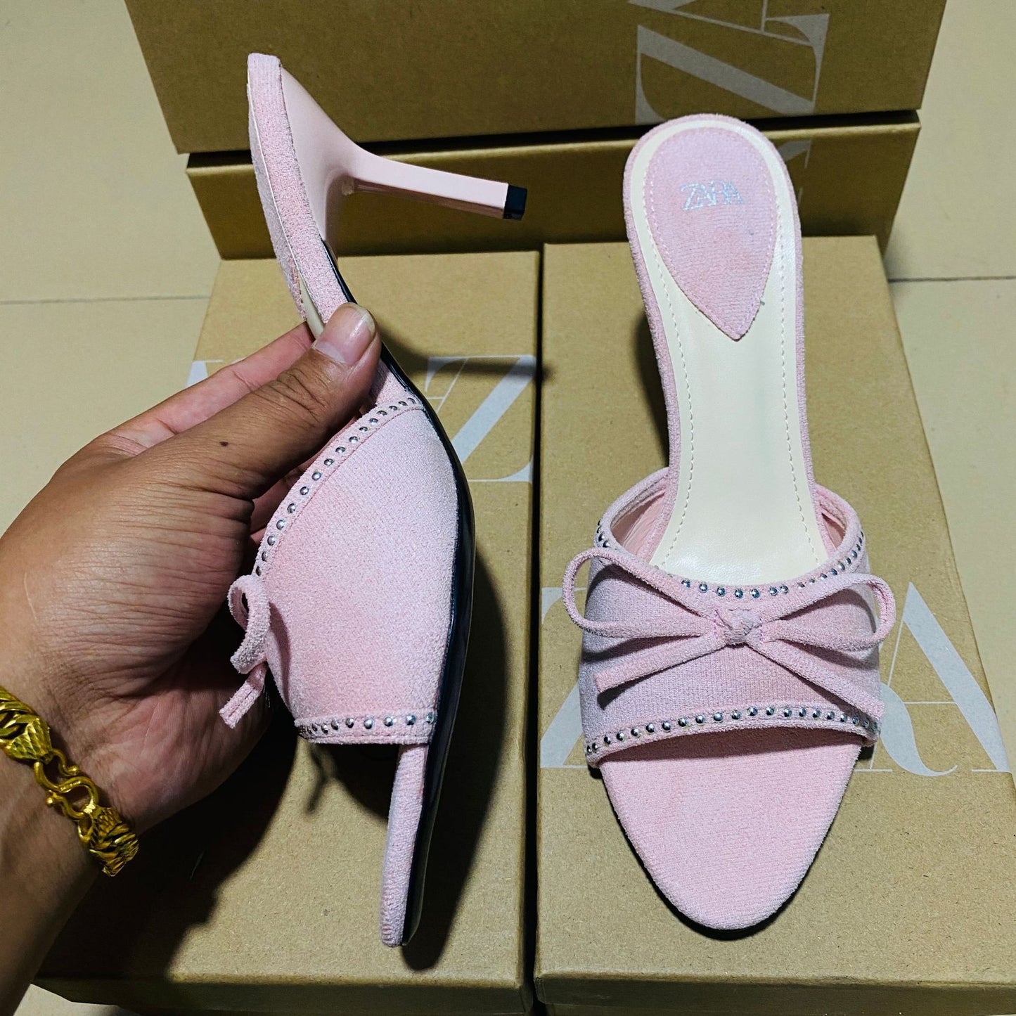 Décolleté Kitten Heel 2026