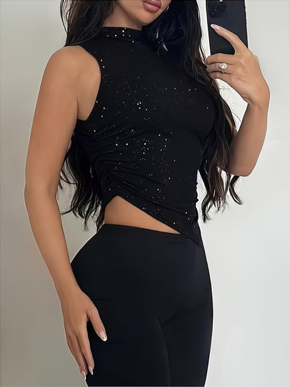 Top Slim con Small Turtleneck e Rifiniture Paillettes