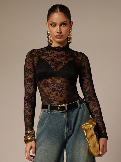 Jumpsuit Slim in Pizzo con Small Stand Collar e Design Hollow-Out