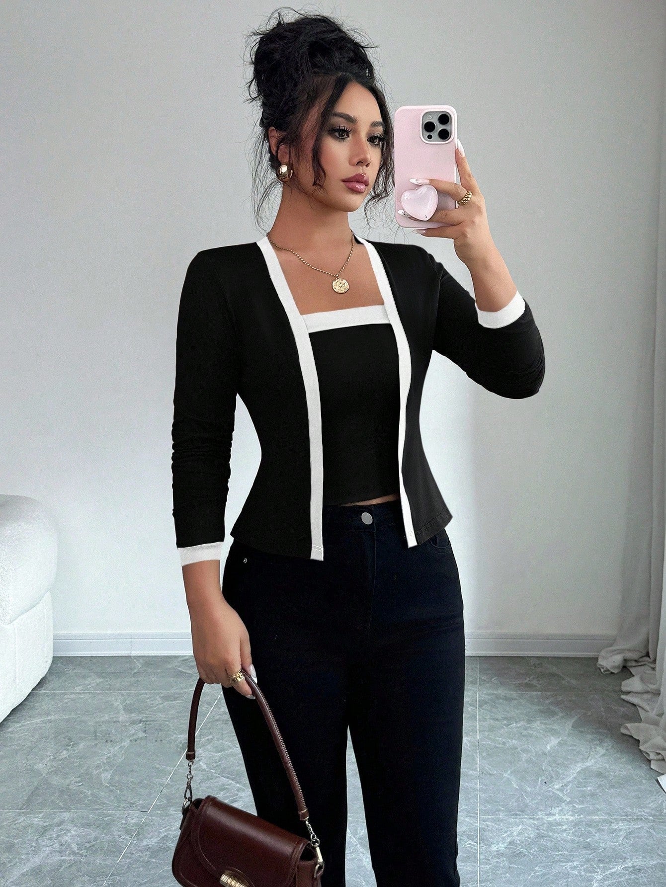 Set Due Pezzi con Cardigan Open-Collar e Vest Coordinato in Maglia Patchwork