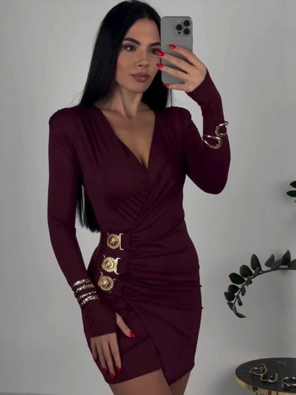 Abito Lungo con Intarsi Floreali e Silhouette Extra-Large Skirt