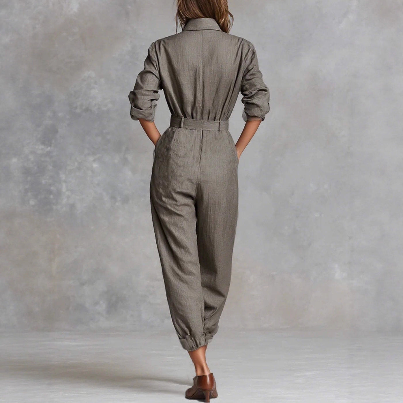 Jumpsuit Strutturata in Lino con Taglio "Literary Retro"