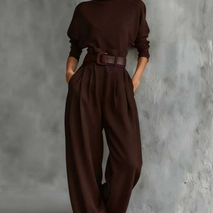 Set Coordinato High-Collar con Cintura e Pantalone Sartoriale