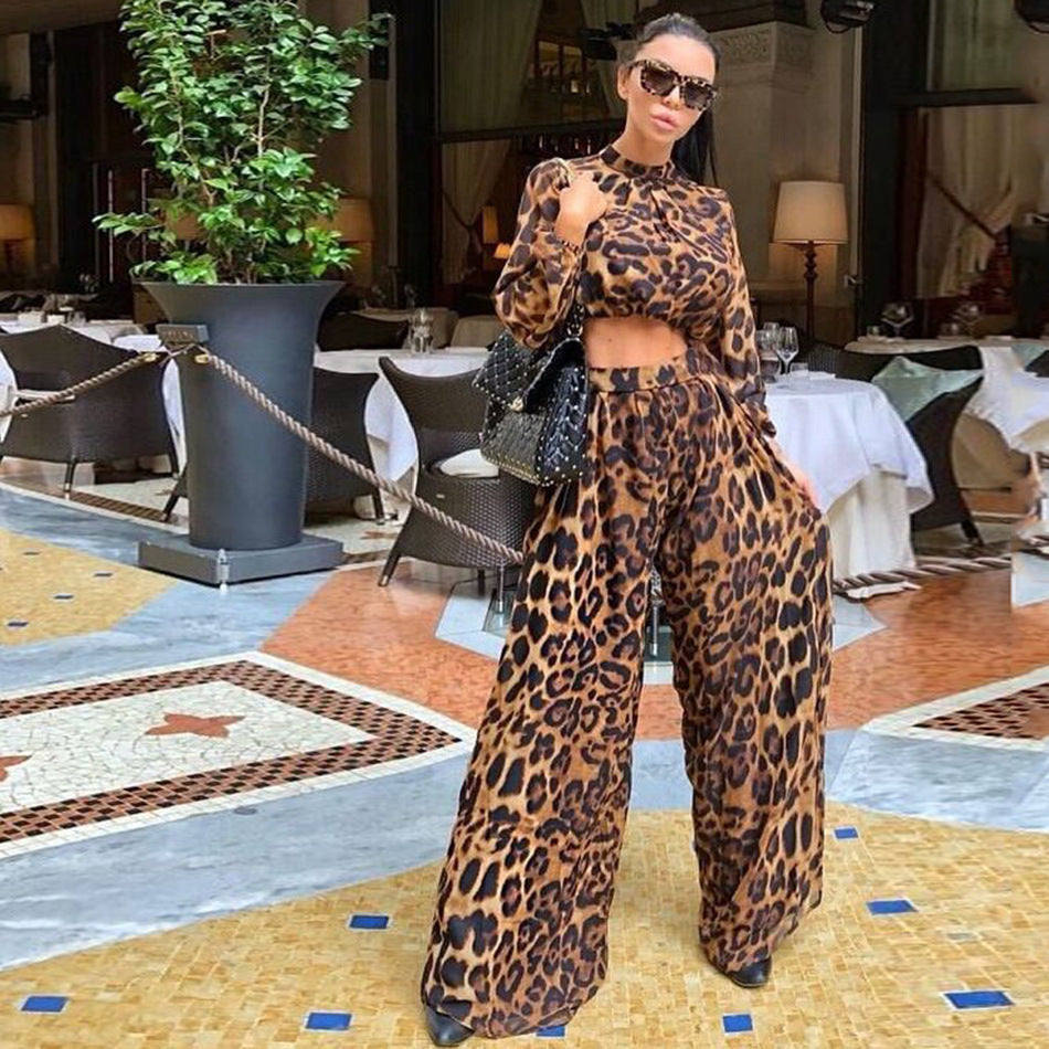 Set Coordinato in Chiffon Leopardato con Pantaloni Wide-Leg