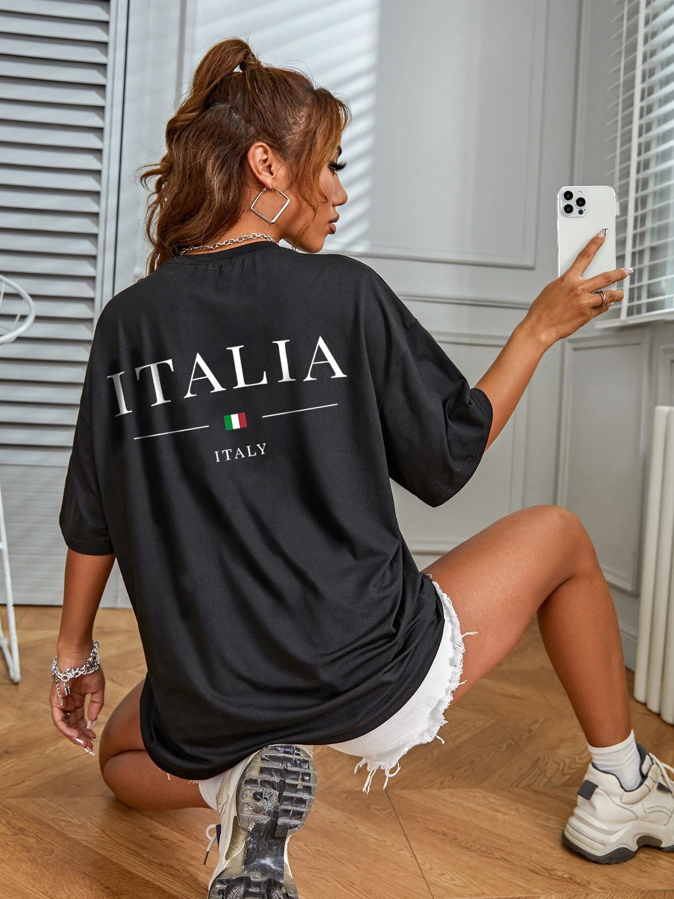 T-Shirt Straight Fit con Grafica "Street Hipster"