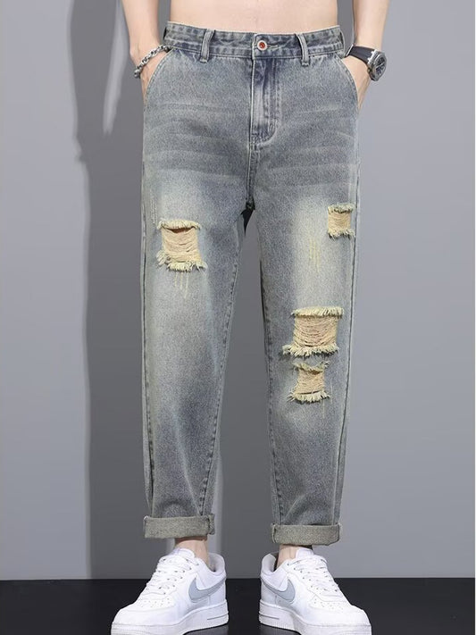 Jeans Distressed con Silhouette Ibrida e Comfort Micro-Bounce
