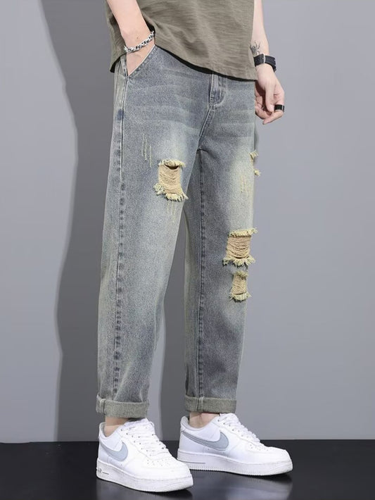 Jeans Distressed con Silhouette Ibrida e Comfort Micro-Bounce
