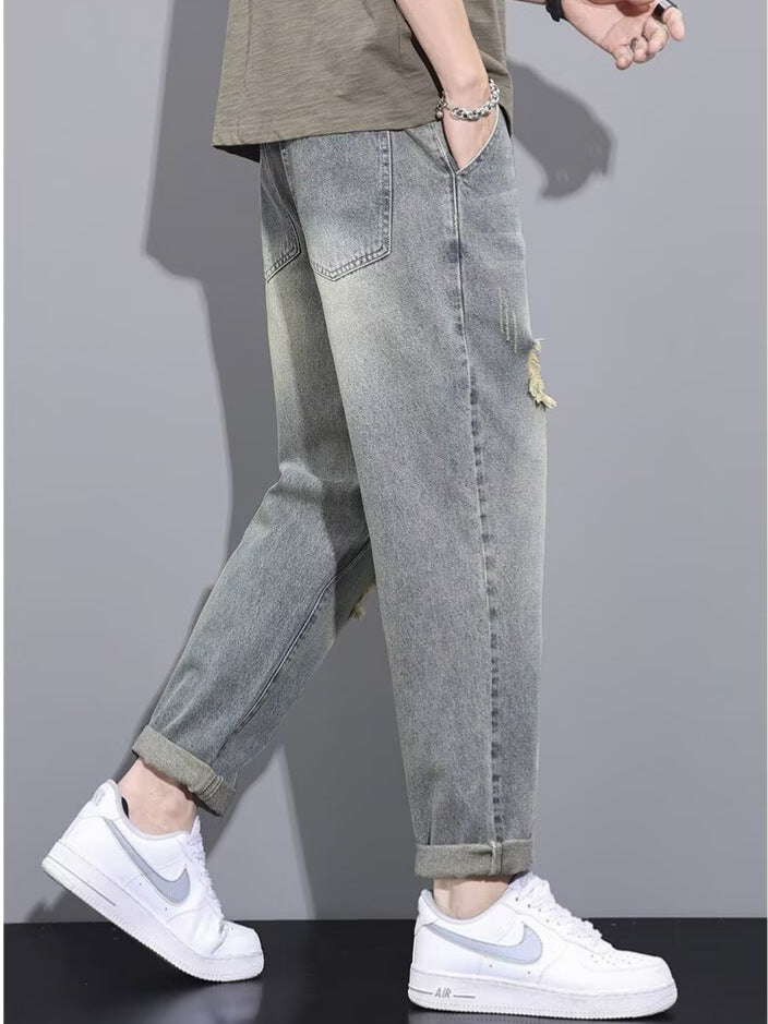 Jeans Distressed con Silhouette Ibrida e Comfort Micro-Bounce