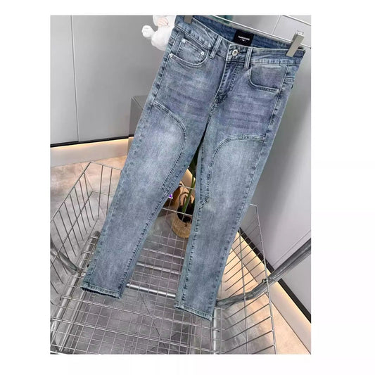 Jeans Slim Fit con Dettagli Zipper e Finiture Hand-Drawn