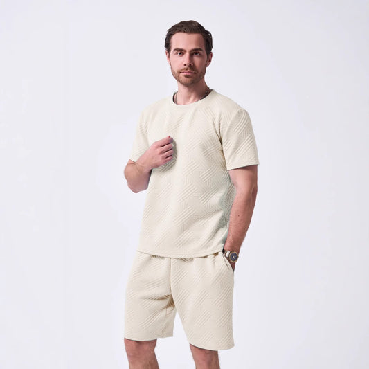 Set Coordinato con T-shirt Girocollo e Shorts Strutturati