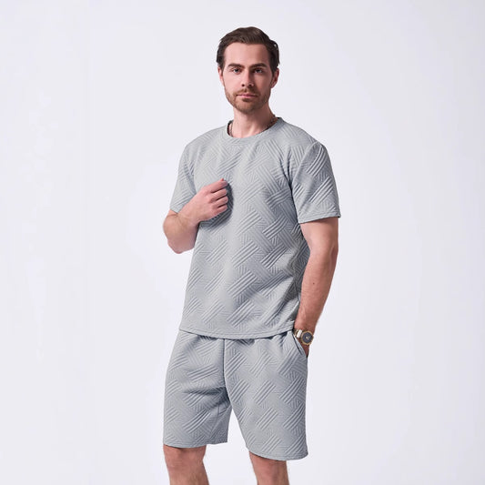 Set Coordinato con T-shirt Girocollo e Shorts Strutturati