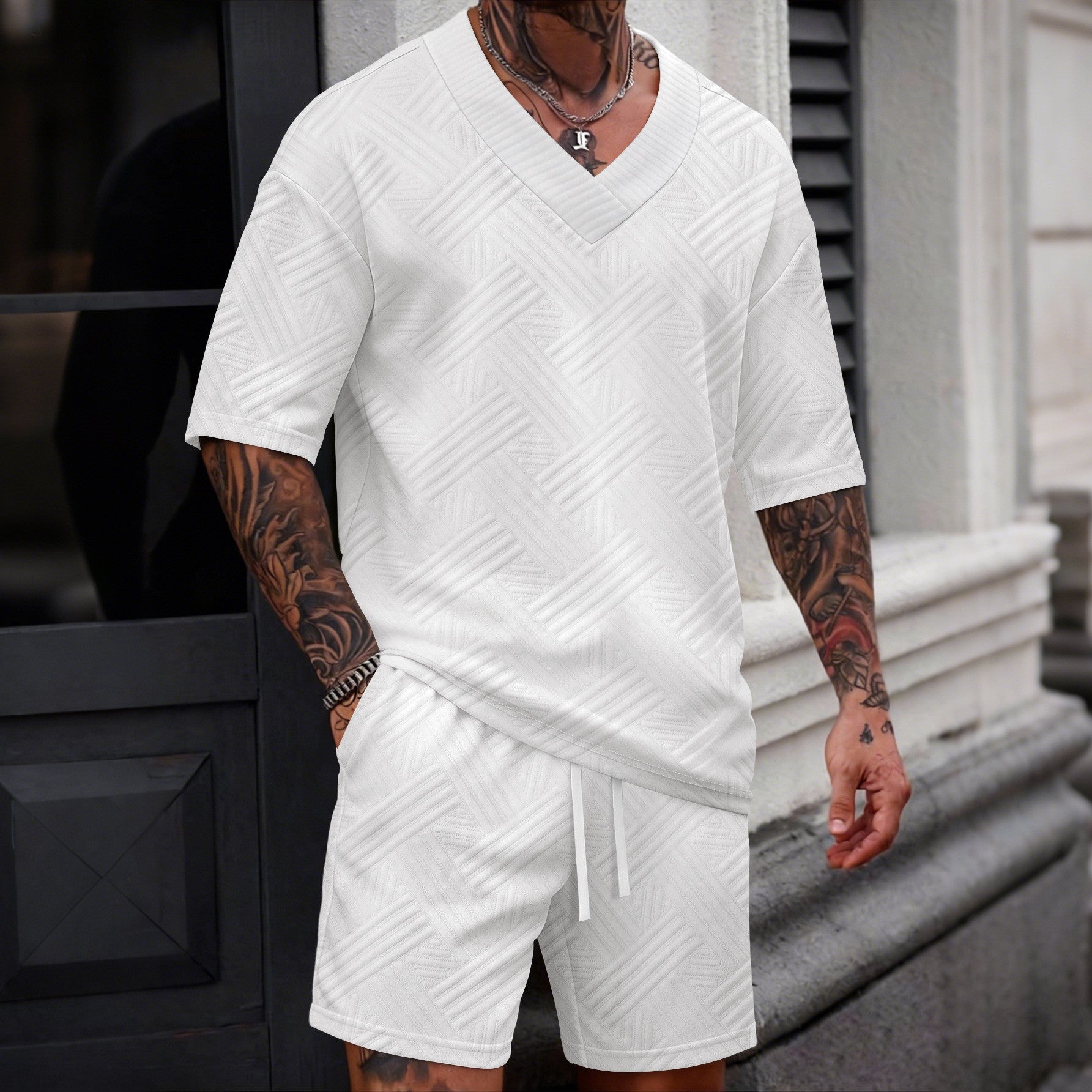 Completo V-Neck e Shorts