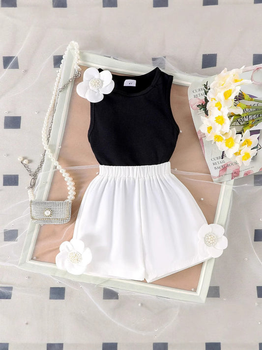 Completo Due Pezzi in Misto Lino con Dettagli in Pizzo e Silhouette Pants-Suit