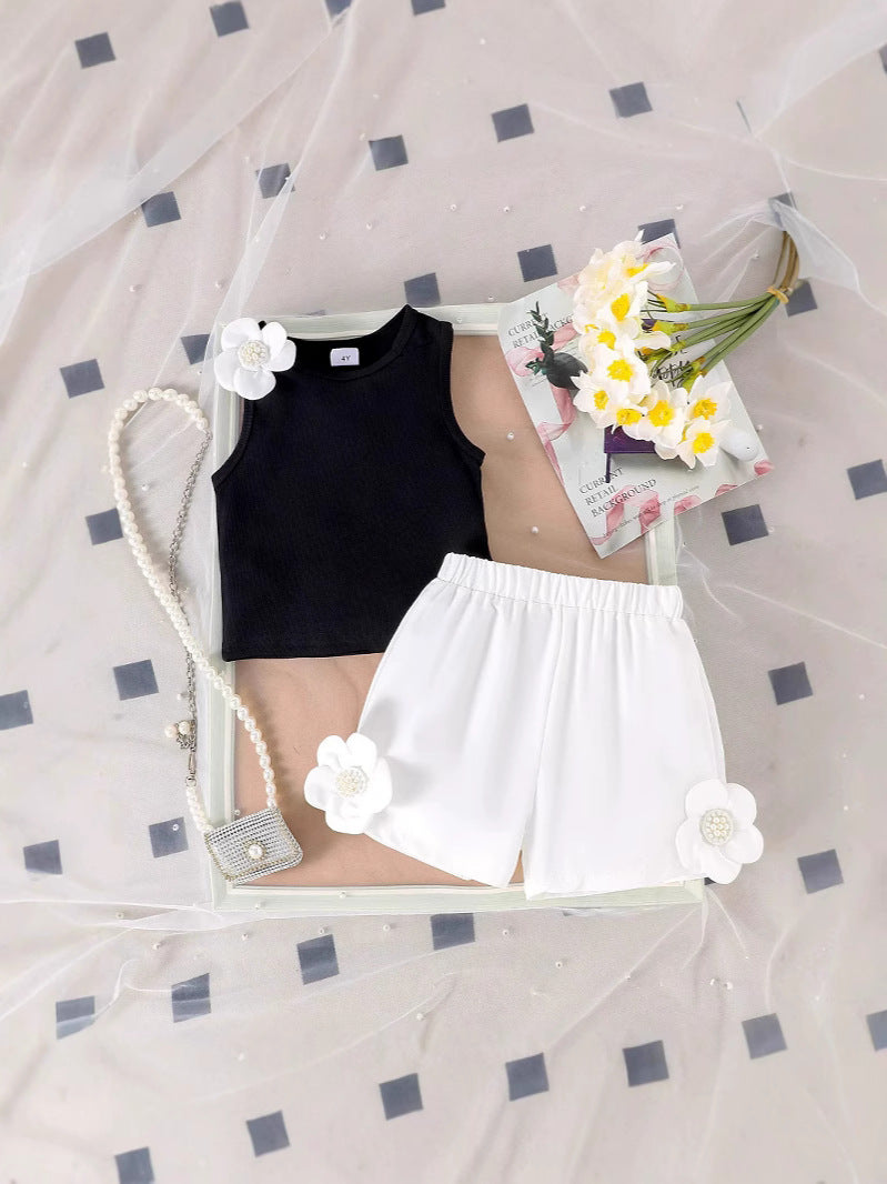 Completo Due Pezzi in Misto Lino con Dettagli in Pizzo e Silhouette Pants-Suit