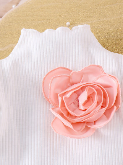 Set Tre Pezzi con Top a Maniche a Sbuffo, Gonna Plissettata e Cappellino Coordinato