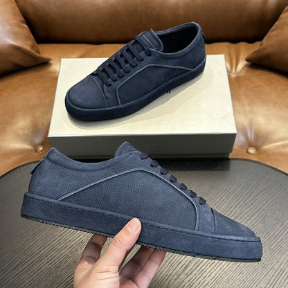 Calzatura Casual in Primo Fiore con Sistema Shock-Absorption e Design Front-Tie