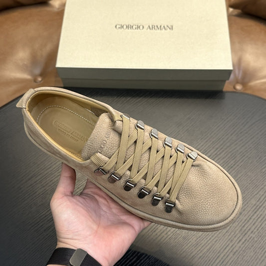 Calzatura Casual in Primo Fiore con Suola Shock-Absorption e Design Leather Stitching