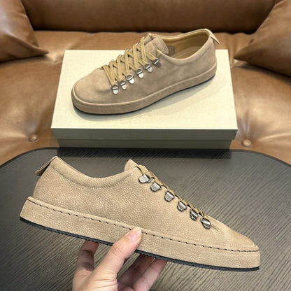 Calzatura Casual in Primo Fiore con Suola Shock-Absorption e Design Leather Stitching