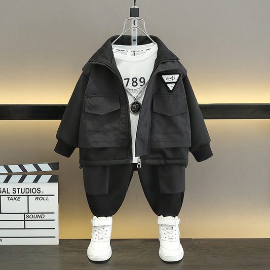 Set Fake Three-Piece "Inverted Triangle": L'Innovazione Astamaestro