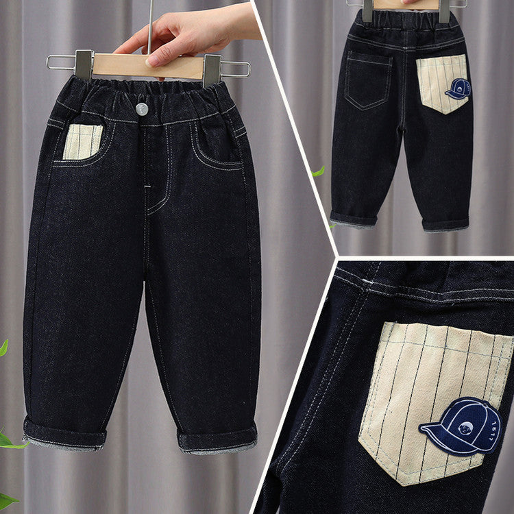 Jeans "Clear Color" con Ricamo Hat e Struttura Soft-Comfort